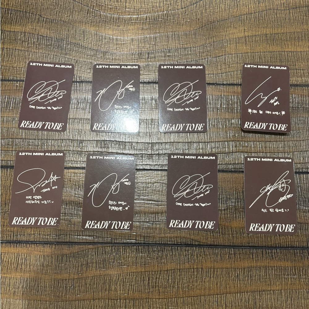 K-pop photo cards